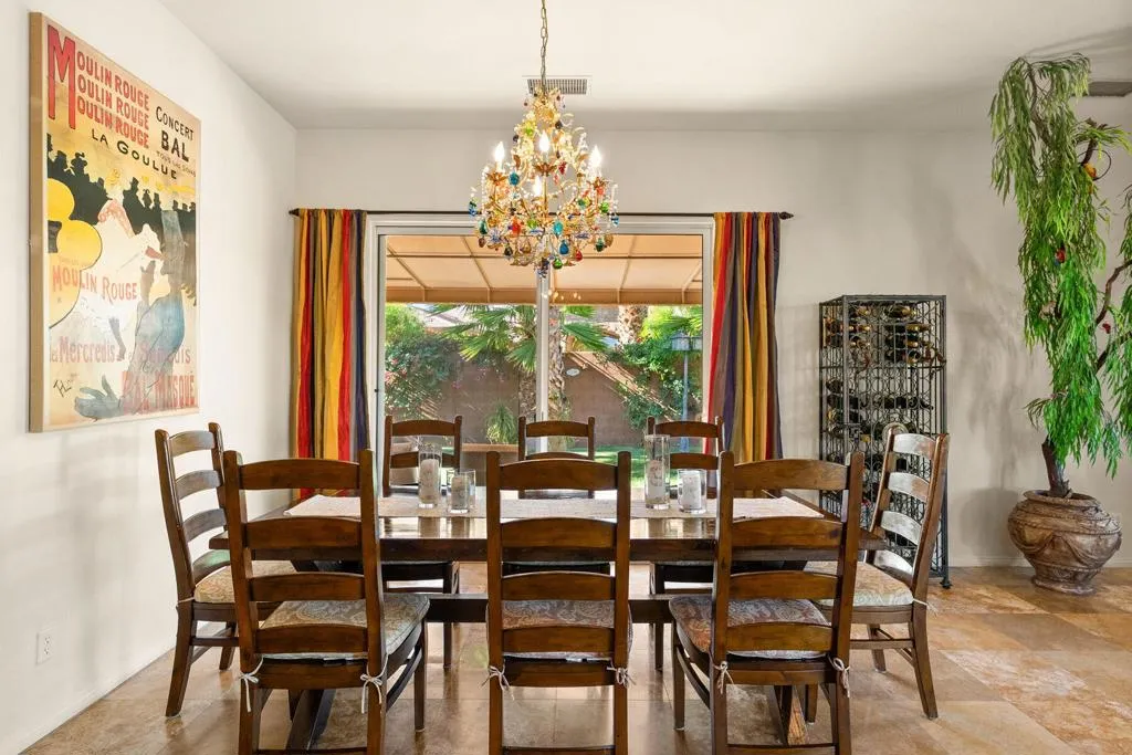 18 Calais Circle, Rancho Mirage, California 92270 home-pic-14
