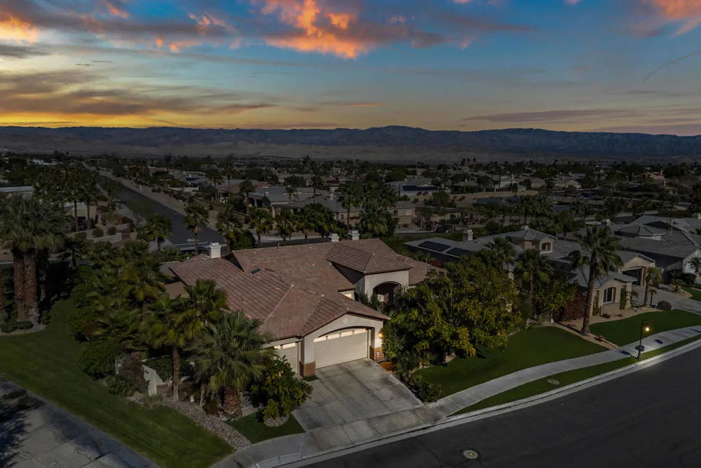 18 Calais Circle, Rancho Mirage, California 92270 home-pic-55