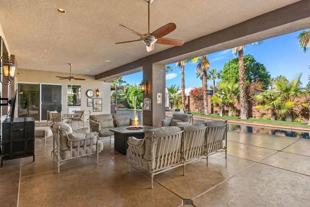 18 Calais Circle, Rancho Mirage, California 92270 home-pic-37