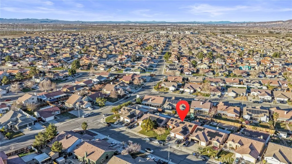 13207 Fordham Circle, Victorville, California 92392 home-pic-39