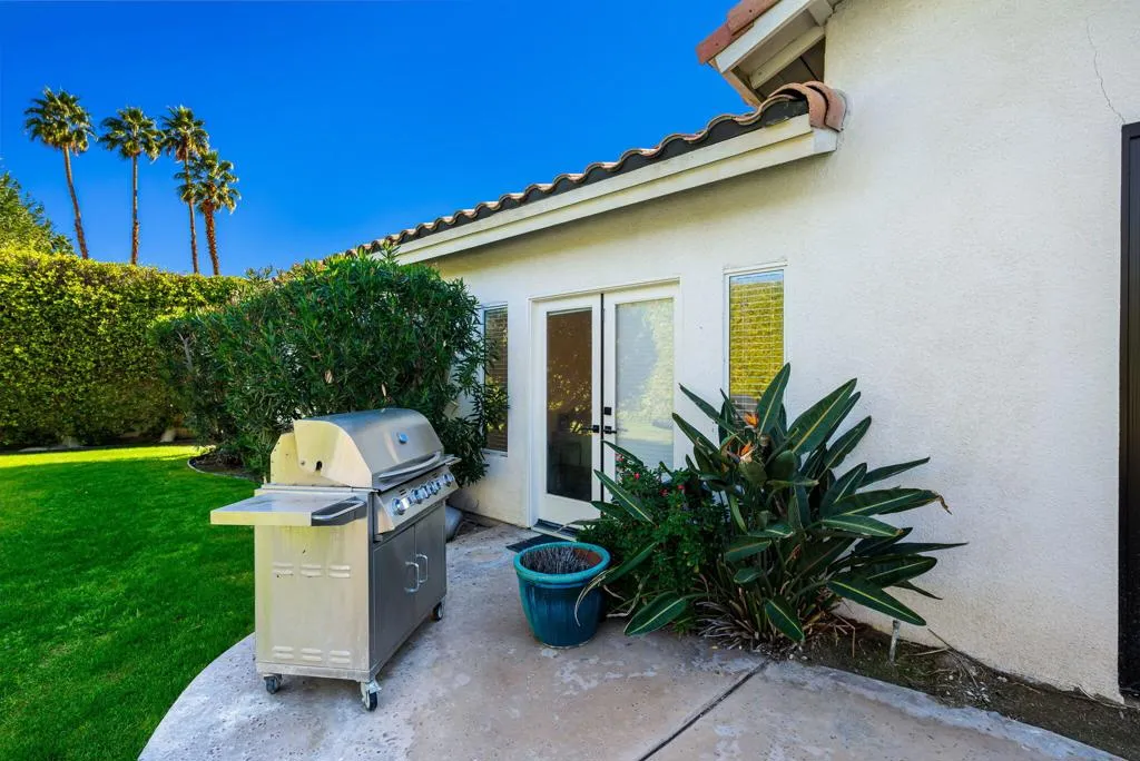 8 Park Mirage Lane, Rancho Mirage, California 92270 home-pic-32