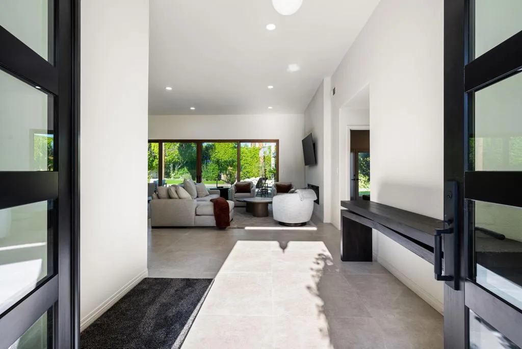 8 Park Mirage Lane, Rancho Mirage, California 92270 home-pic-10