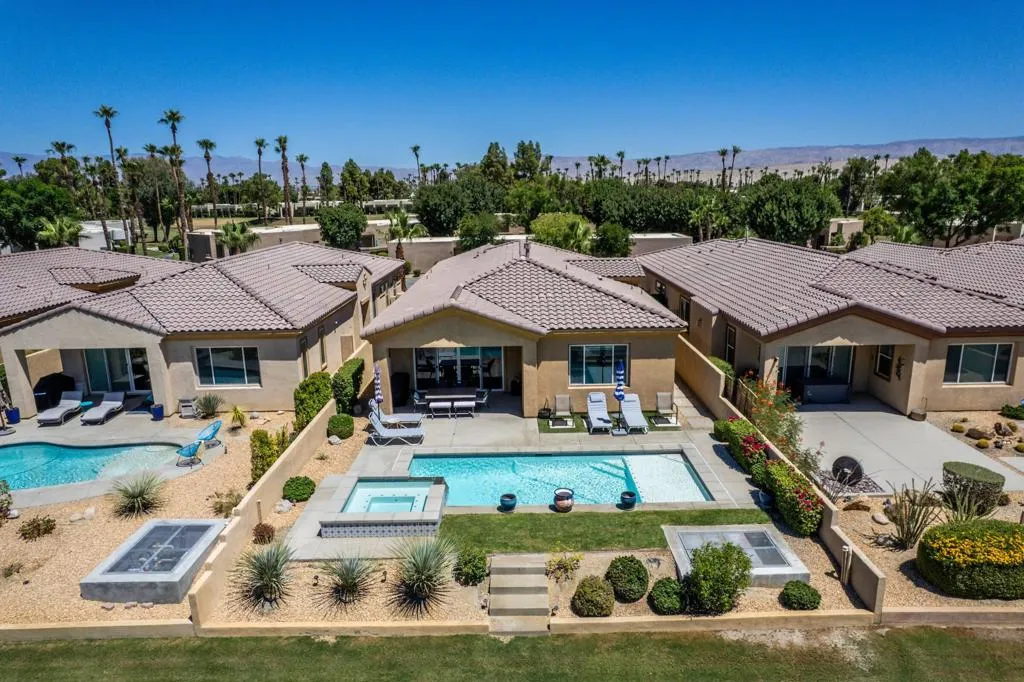 67437 S Chimayo Drive, Cathedral City, California 92234 home-pic-4