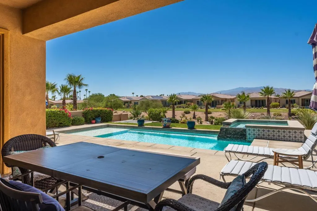 67437 S Chimayo Drive, Cathedral City, California 92234 home-pic-22