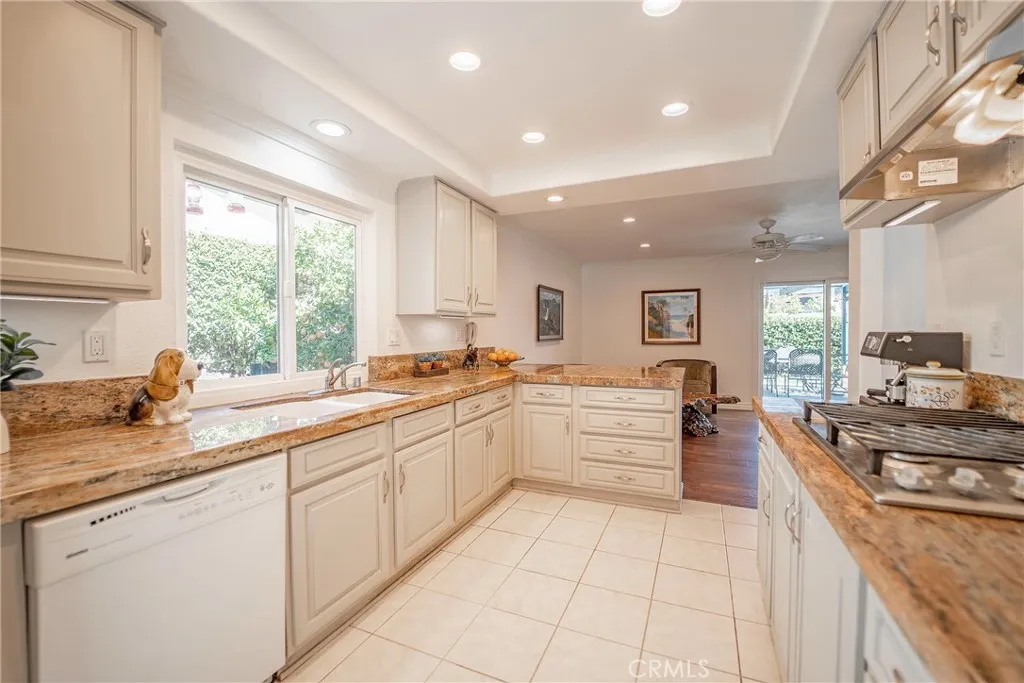 24782 Argus Drive, Mission Viejo, California 92691 home-pic-10