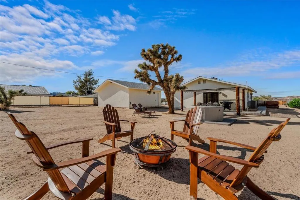 63555 Walpi Drive, Joshua Tree, California 92252 home-pic-24
