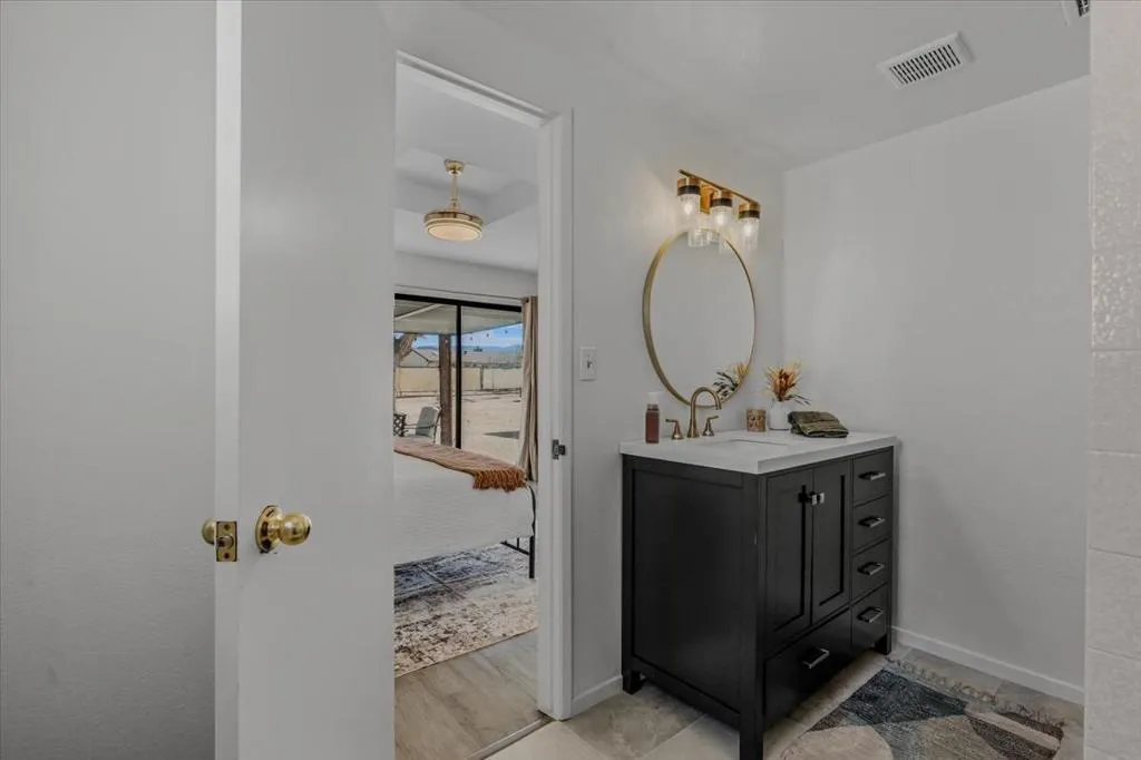 63555 Walpi Drive, Joshua Tree, California 92252 home-pic-15