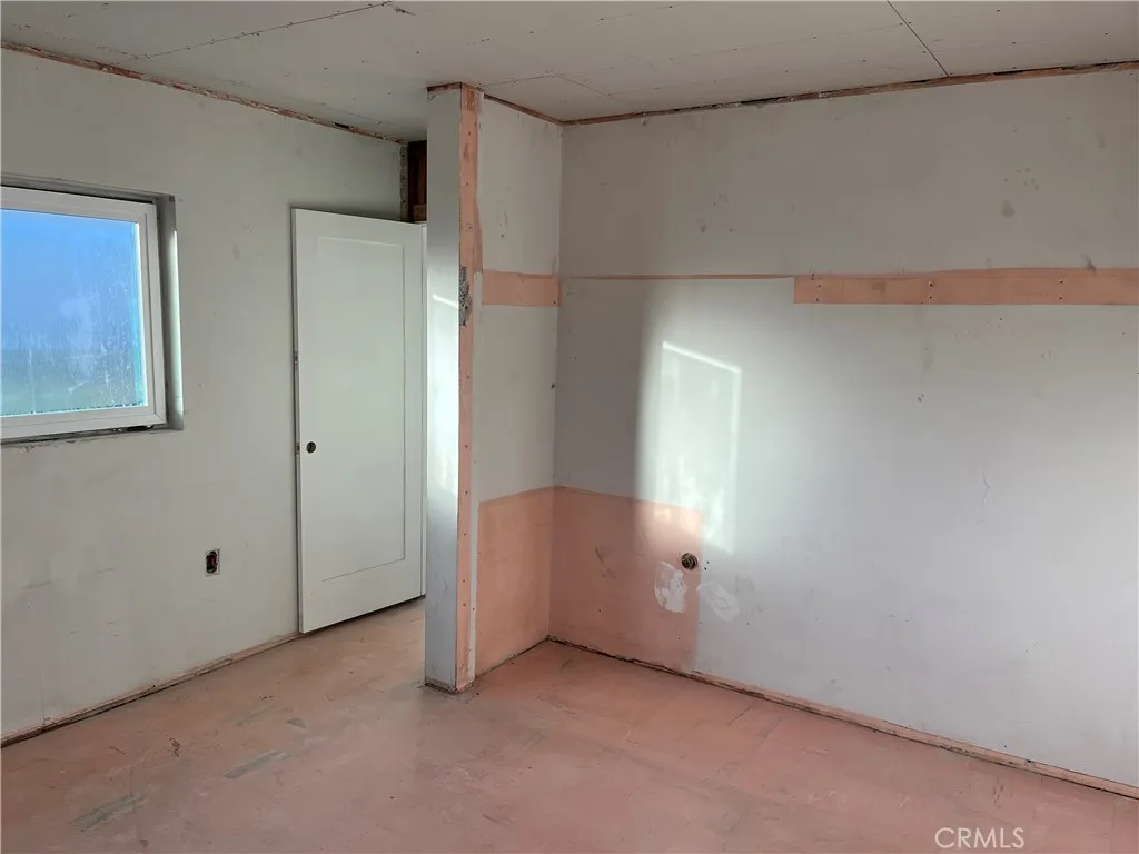 8793 S Sierra Place, Upland, California 91786 home-pic-14