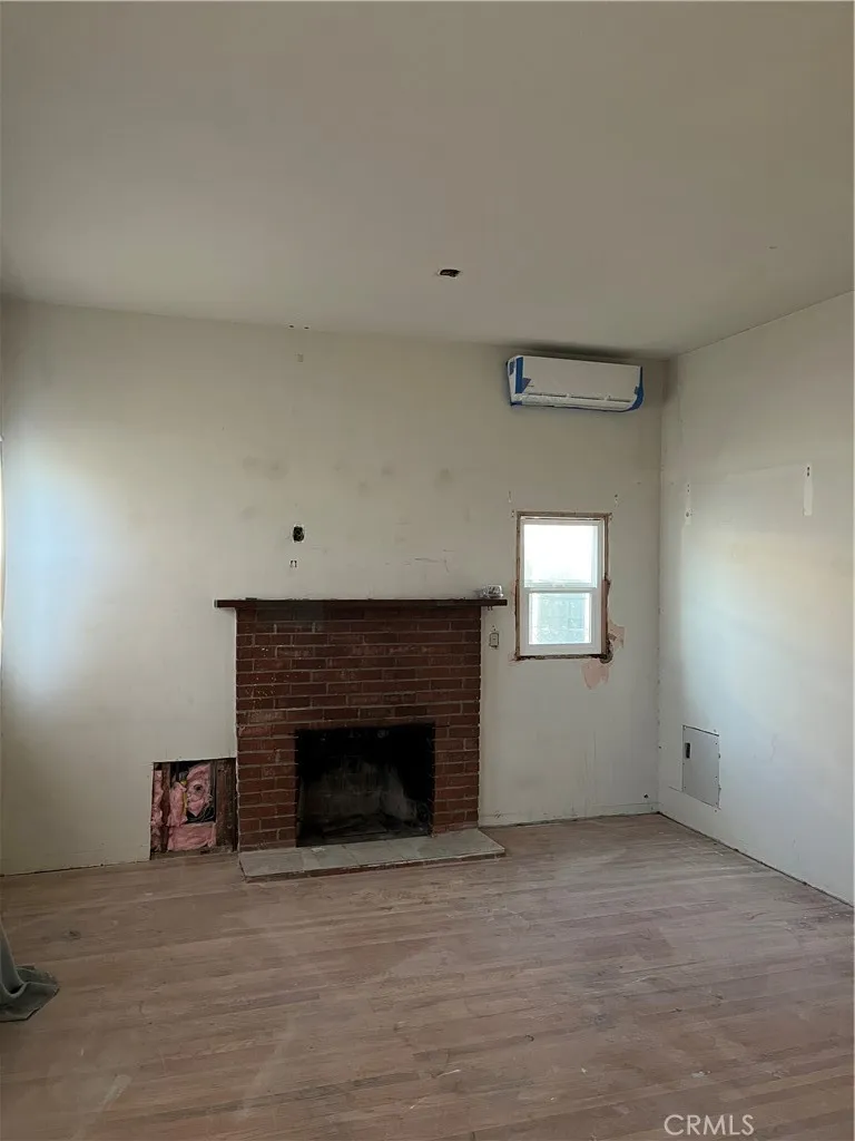 8793 S Sierra Place, Upland, California 91786 home-pic-4
