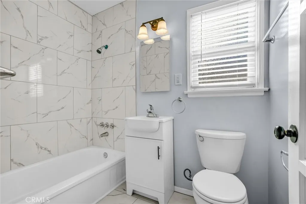 10208 Jersey, Santa Fe Springs, California 90670 home-pic-25