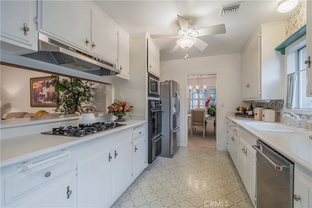 1355 E Level, Covina, California 91724 home-pic-9