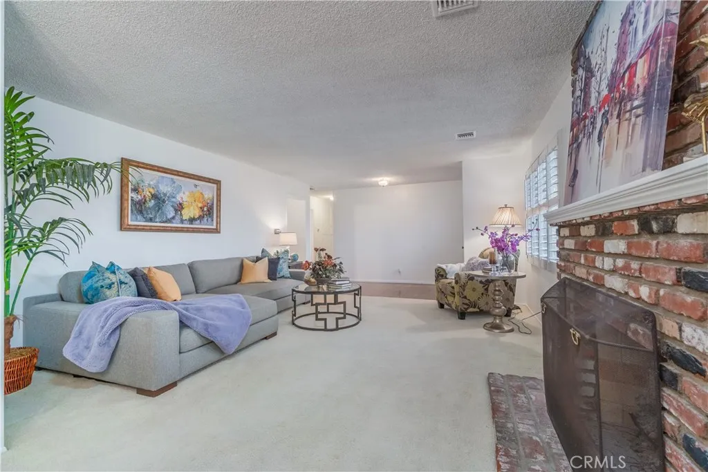 1355 E Level, Covina, California 91724 home-pic-5