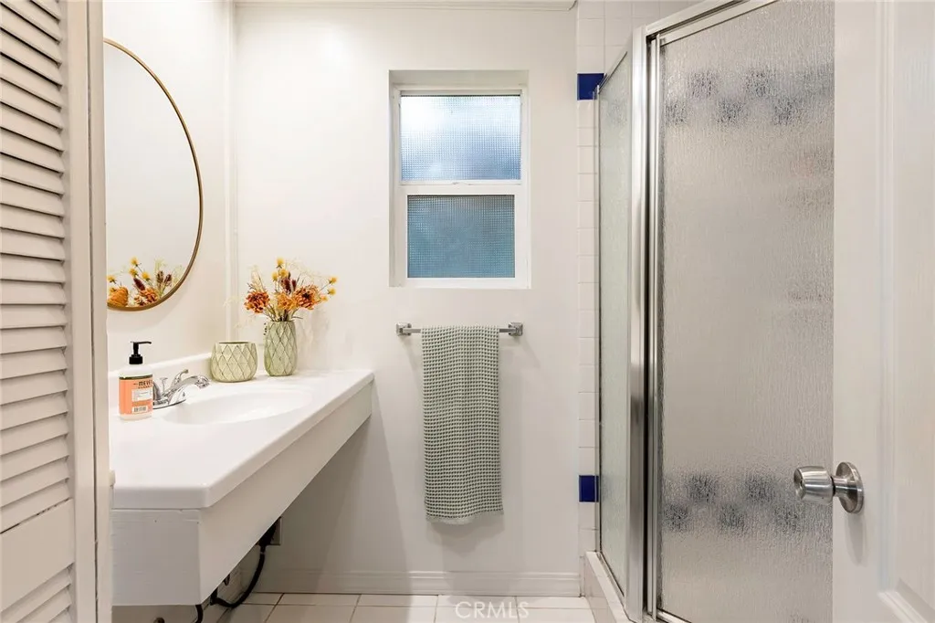 3755 Olive, Long Beach, California 90807 home-pic-33