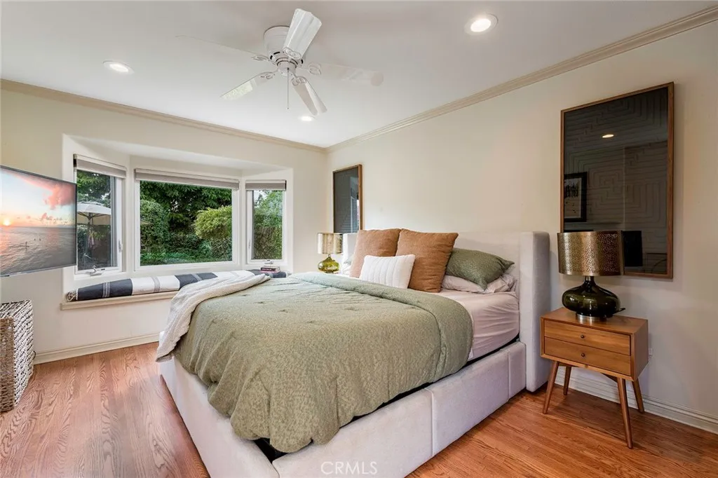 3755 Olive, Long Beach, California 90807 home-pic-23