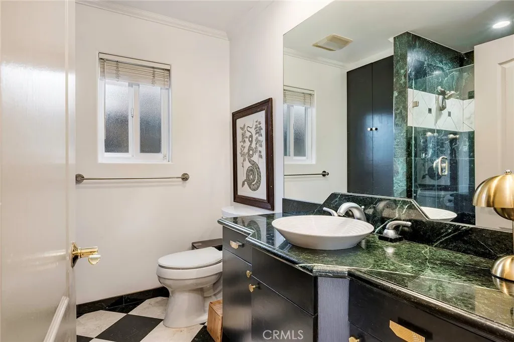 3755 Olive, Long Beach, California 90807 home-pic-21