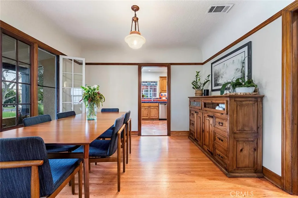 3755 Olive, Long Beach, California 90807 home-pic-9