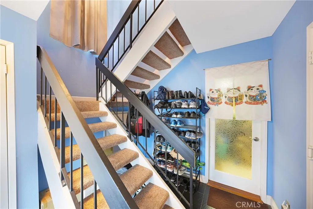 22256 Caminito Mescalero, Laguna Hills, California 92653 home-pic-7