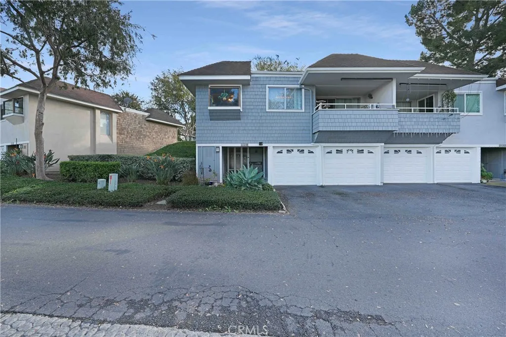 22256 Caminito Mescalero, Laguna Hills, California 92653 home-pic-31