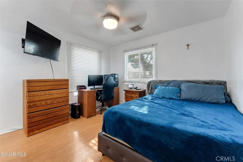 43014 7th Street E, Lancaster, California 93535 home-pic-16