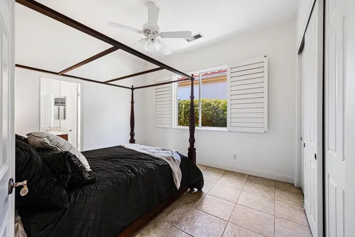 Second bedroom