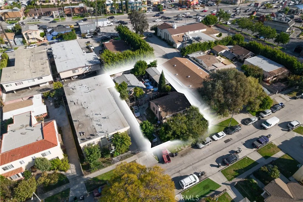 2924 S Orange, Los Angeles, California 90016 home-pic-1