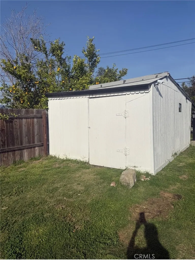 974 Sperry, Colton, California 92324 home-pic-11