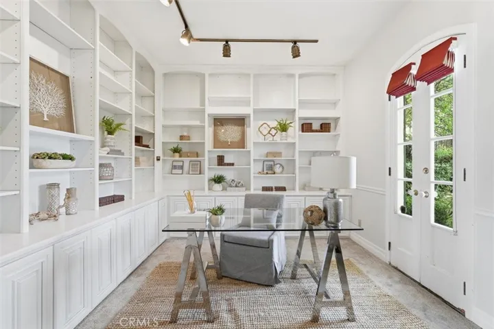 Library or Office with Private Entrance