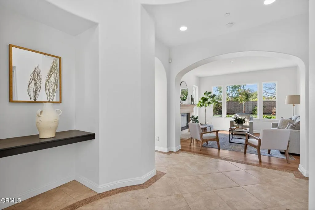 2511 Worth Way, Camarillo, California 93012 home-pic-14