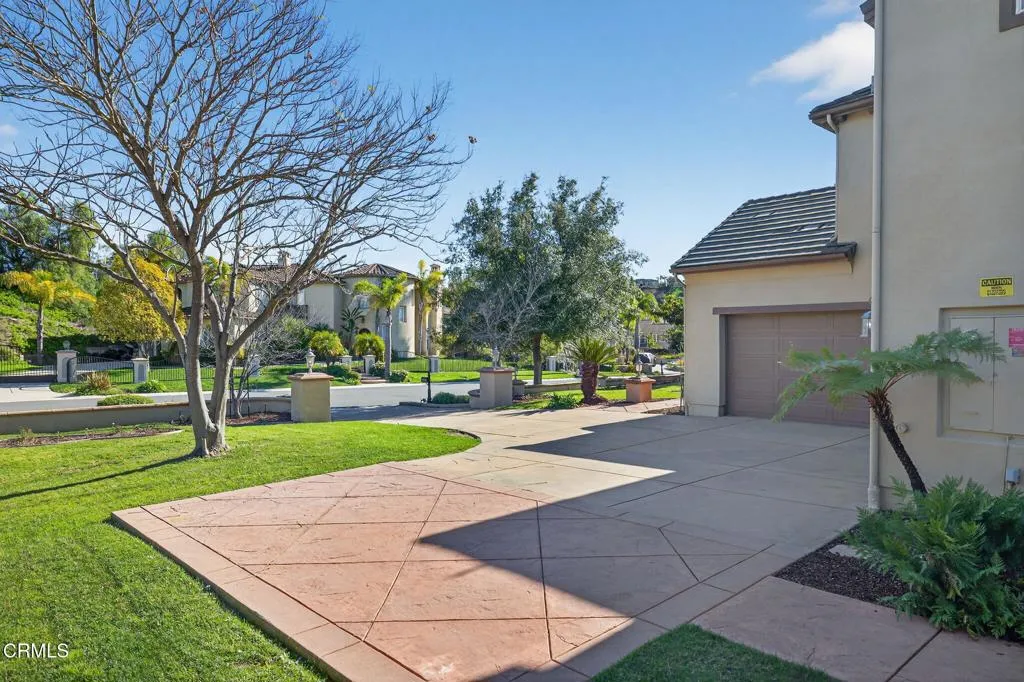 2511 Worth Way, Camarillo, California 93012 home-pic-9