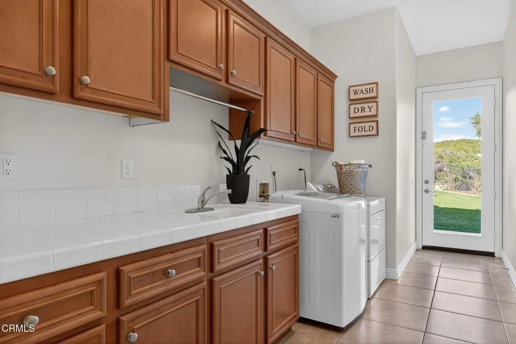 2511 Worth Way, Camarillo, California 93012 home-pic-33