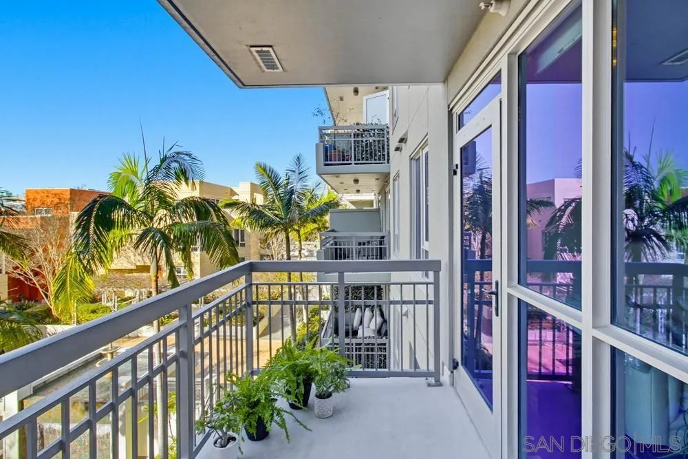 1580 Union Street 304, San Diego, California 92101 home-pic-13