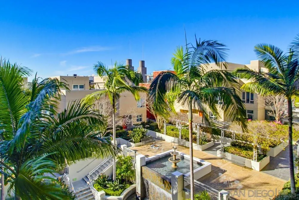 1580 Union Street 304, San Diego, California 92101 home-pic-16
