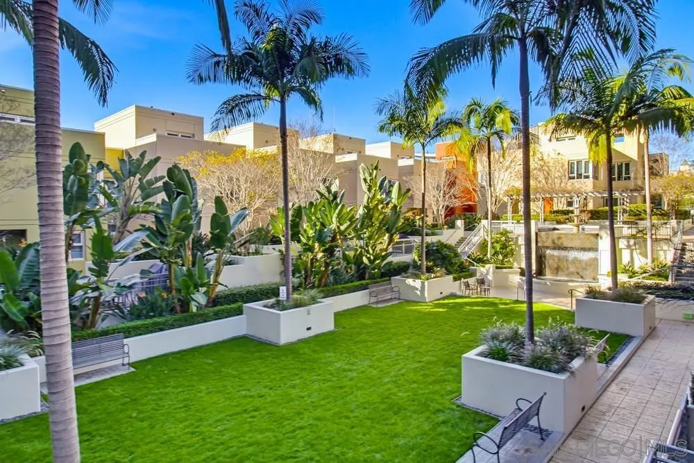 1580 Union Street 304, San Diego, California 92101 home-pic-17