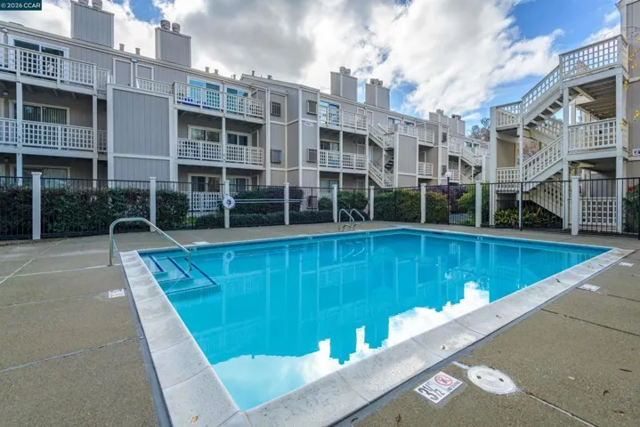 2721 Oak Rd L, Walnut Creek, California 94597