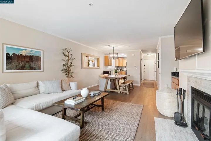 2721 Oak Rd L, Walnut Creek, California 94597