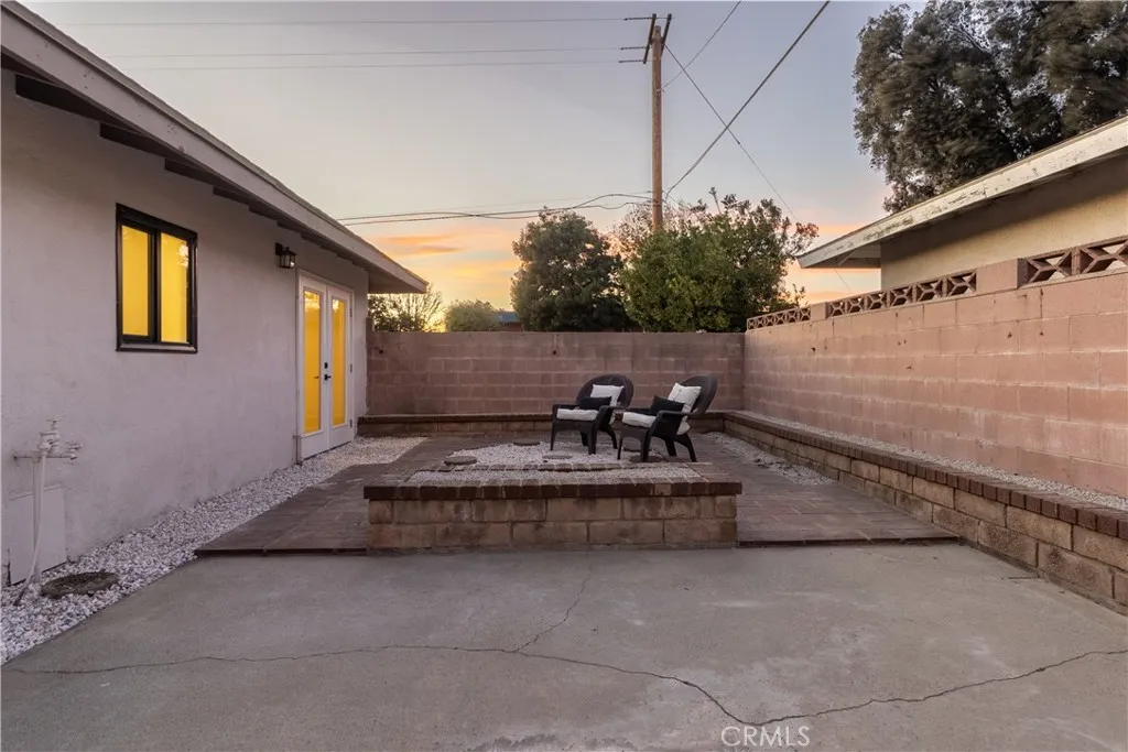 1431 N Eucalyptus, Rialto, California 92376 home-pic-13