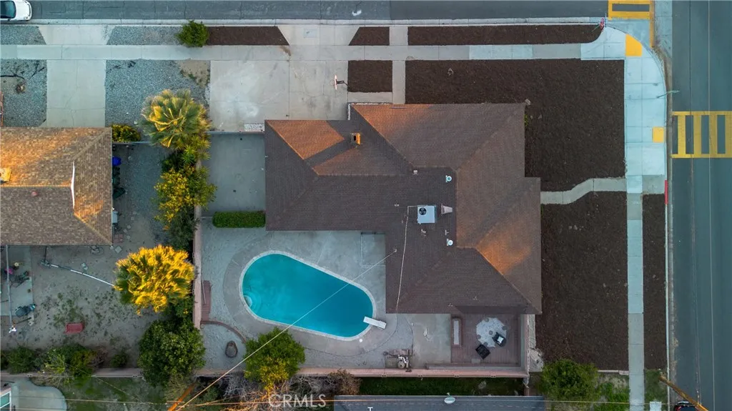 1431 N Eucalyptus, Rialto, California 92376 home-pic-4