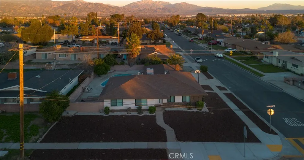 1431 N Eucalyptus, Rialto, California 92376 home-pic-3