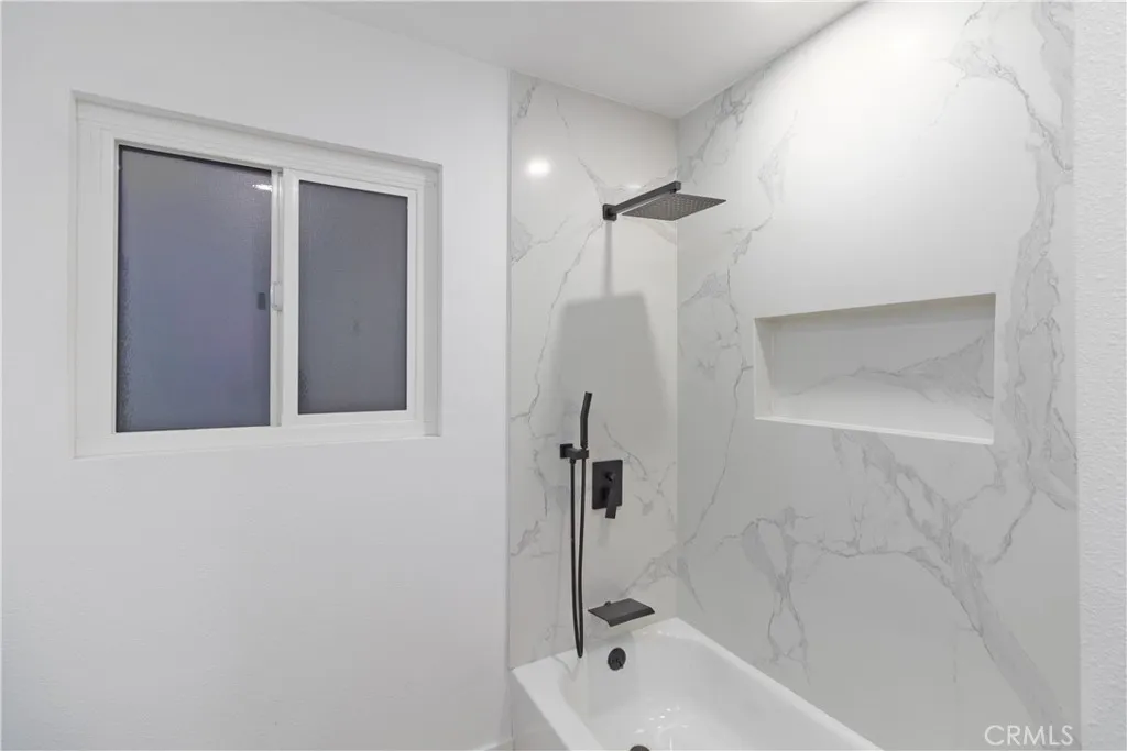 1431 N Eucalyptus, Rialto, California 92376 home-pic-32