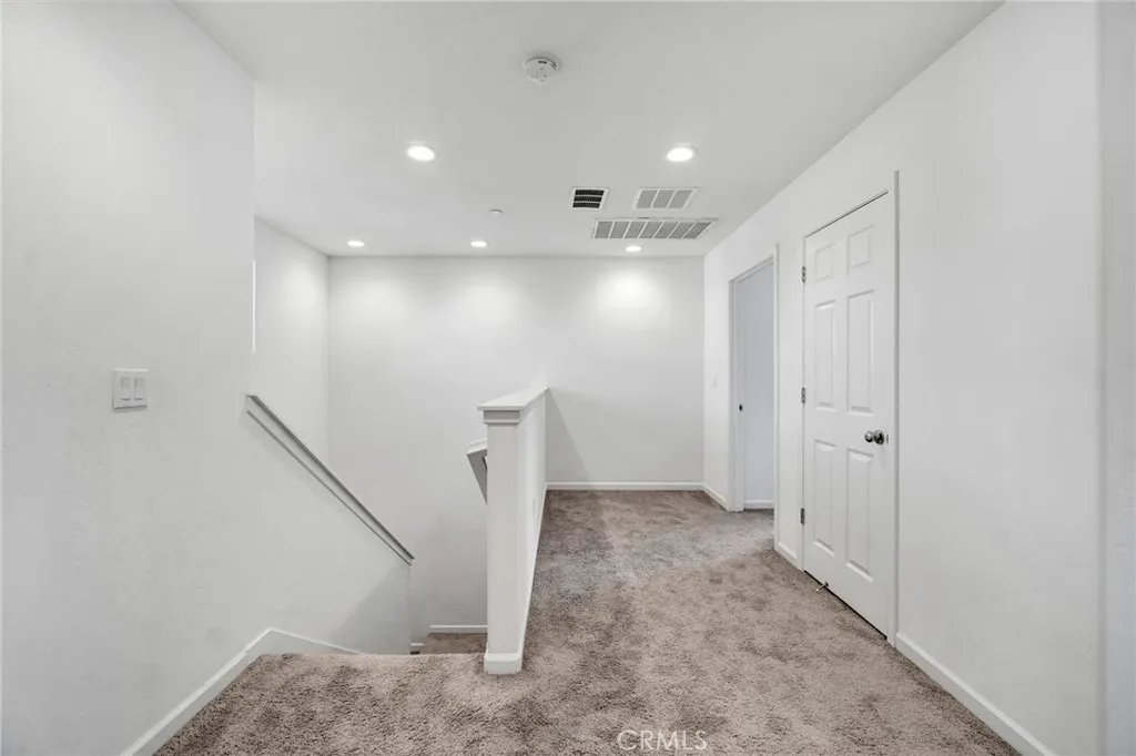 6647 East Vassar, Fresno, California 93727 home-pic-24