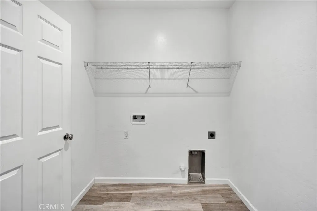6647 East Vassar, Fresno, California 93727 home-pic-19