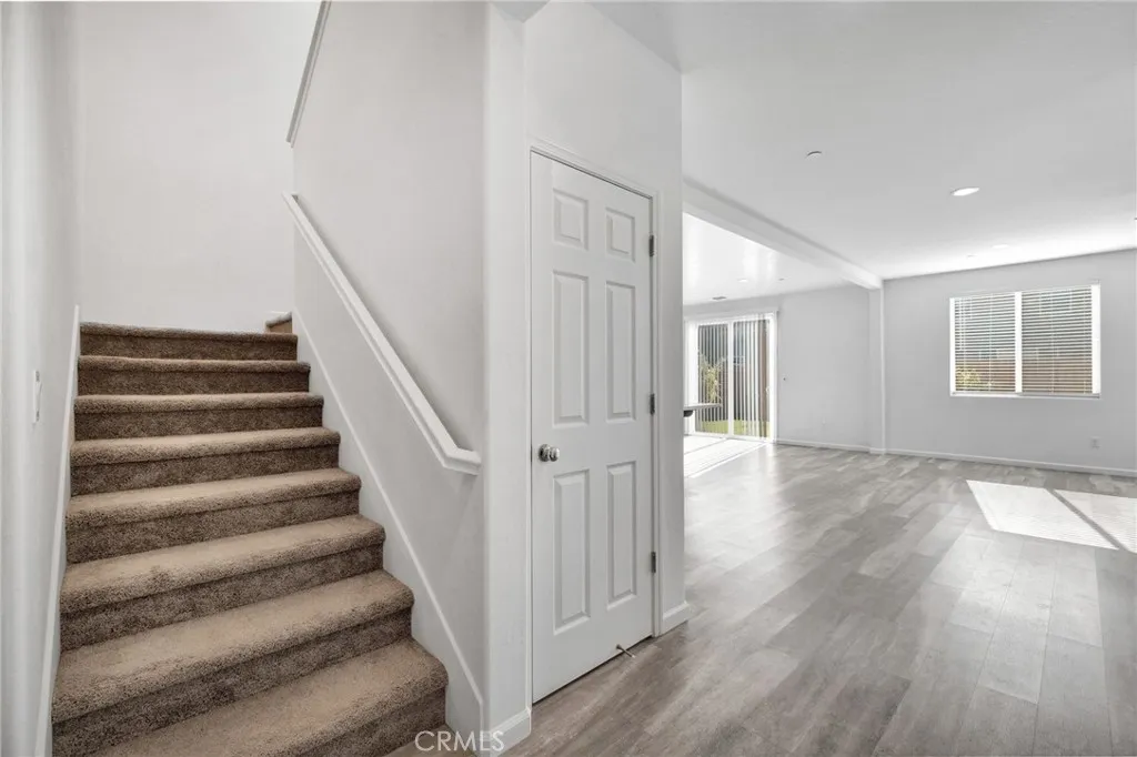 6647 East Vassar, Fresno, California 93727 home-pic-23