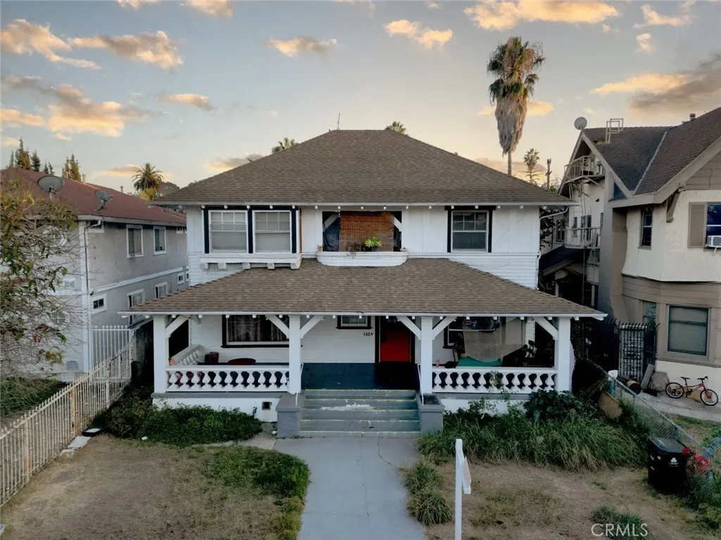 1324 S Westlake Avenue, Los Angeles, California 90006 home-pic-1