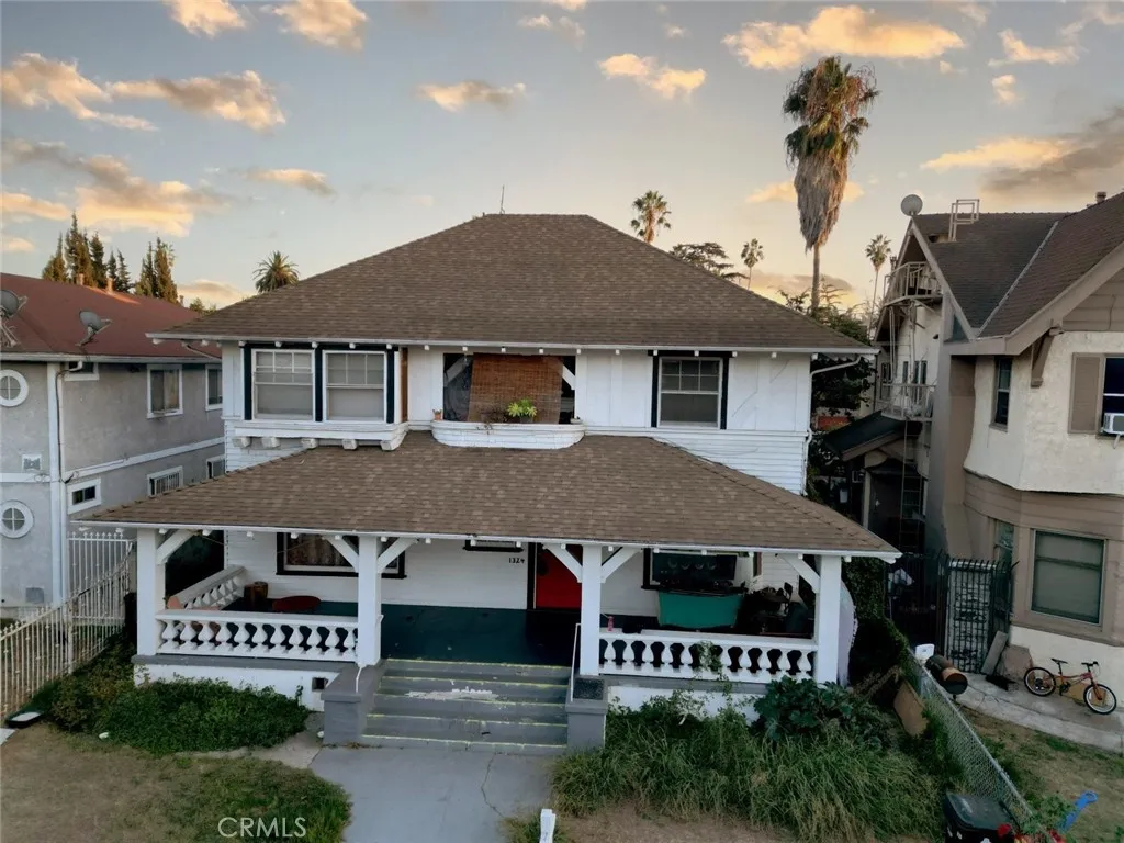 1324 S Westlake Avenue, Los Angeles, California 90006 home-pic-6