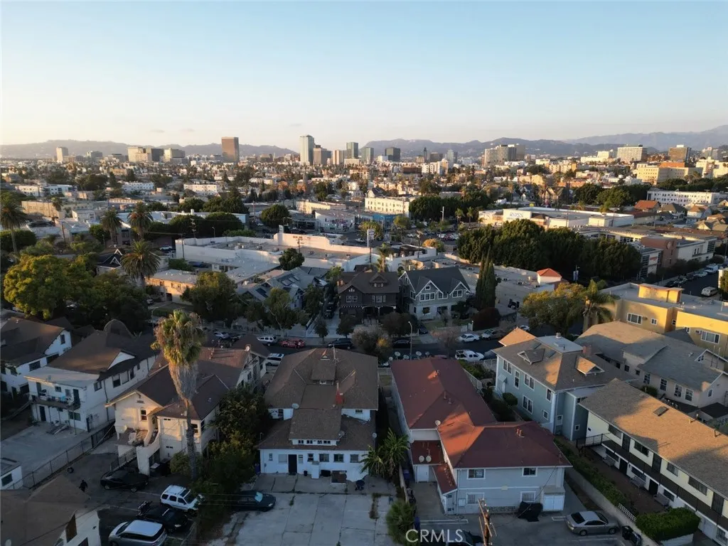 1324 S Westlake Avenue, Los Angeles, California 90006 home-pic-8