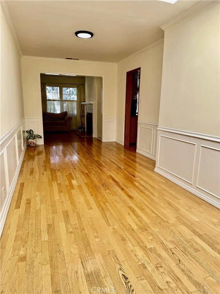 6552 Aqueduct Avenue, Van Nuys, California 91406 home-pic-6
