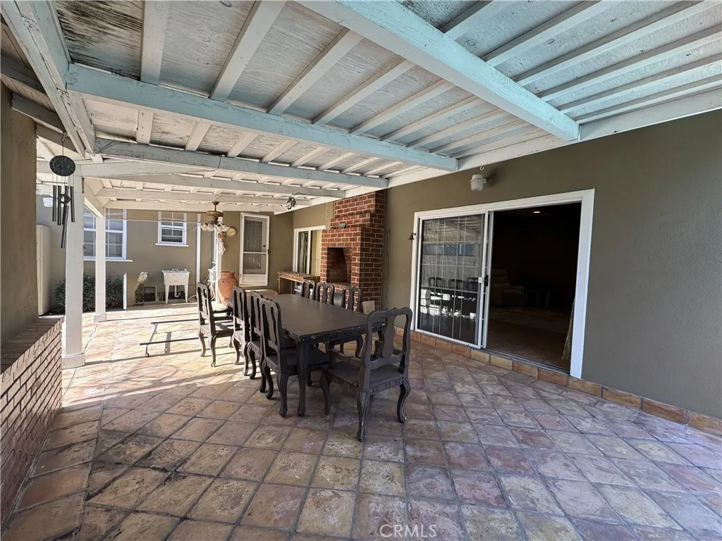 6552 Aqueduct Avenue, Van Nuys, California 91406 home-pic-14