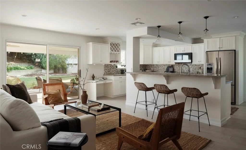 1572 Indus Street, Newport Beach, California 92660 home-pic-9