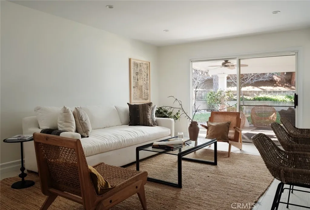 1572 Indus Street, Newport Beach, California 92660 home-pic-10