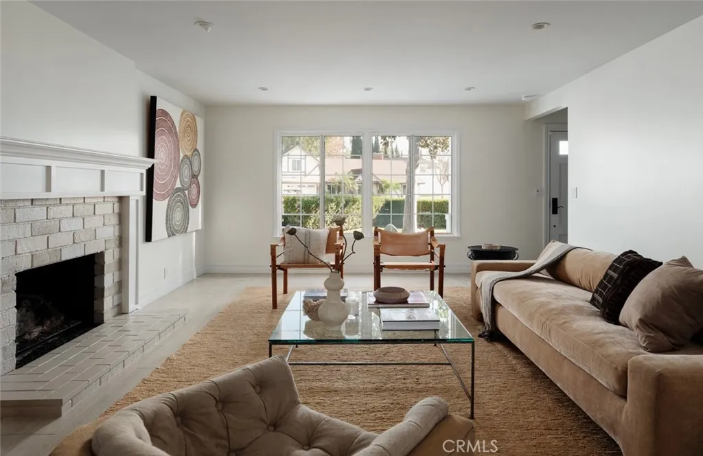 1572 Indus Street, Newport Beach, California 92660 home-pic-5